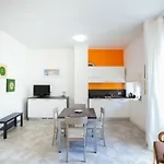 Benzi Διαμέρισμα Όπως